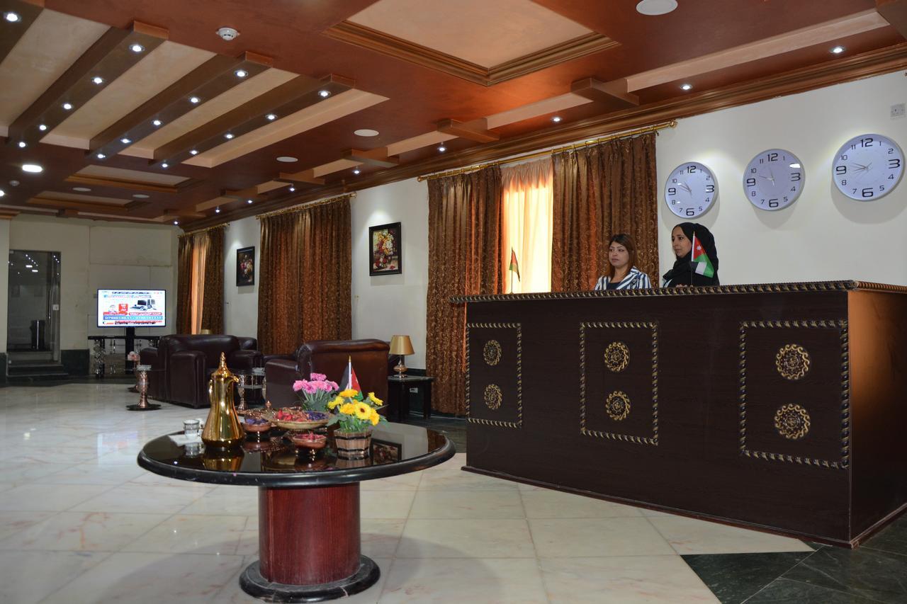 Teeba Palace Hotel Suites 암만 외부 사진