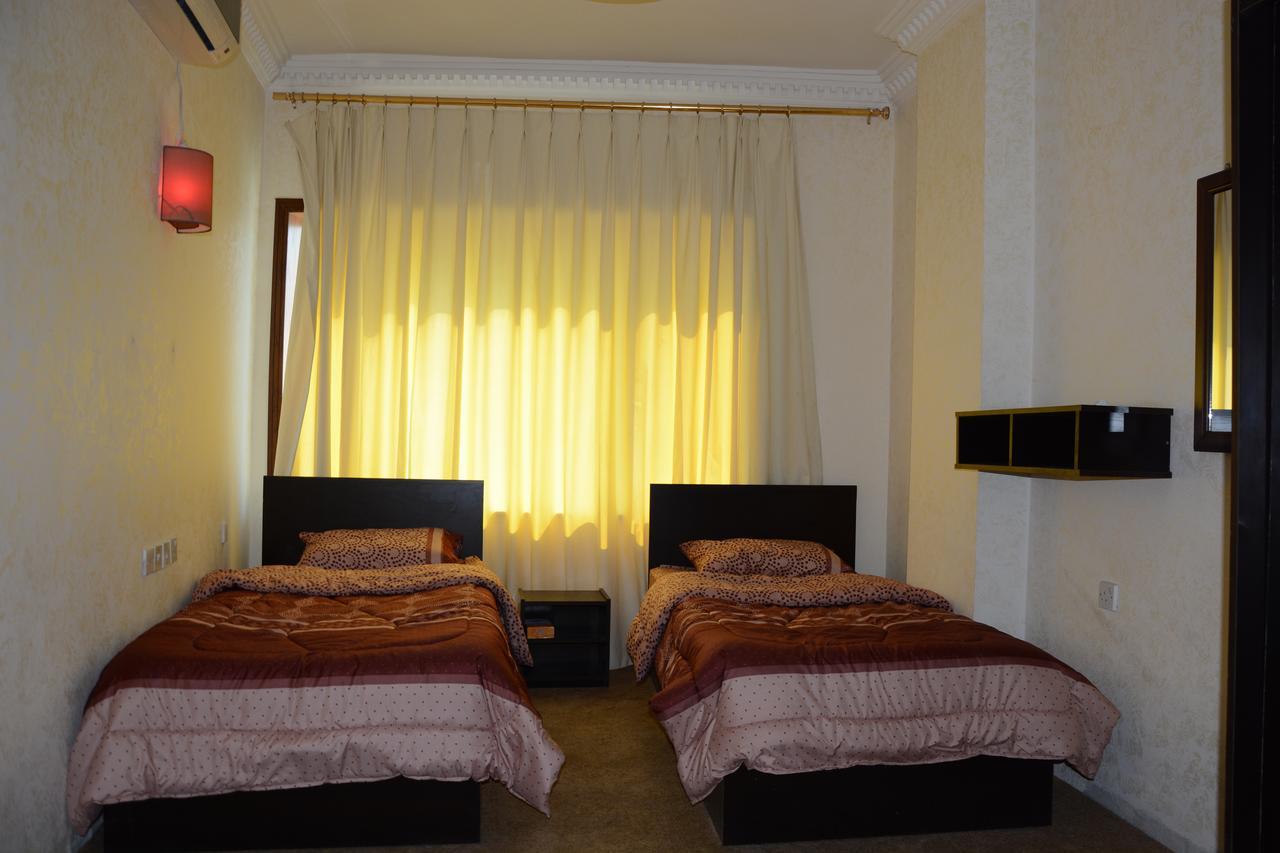 Teeba Palace Hotel Suites 암만 외부 사진