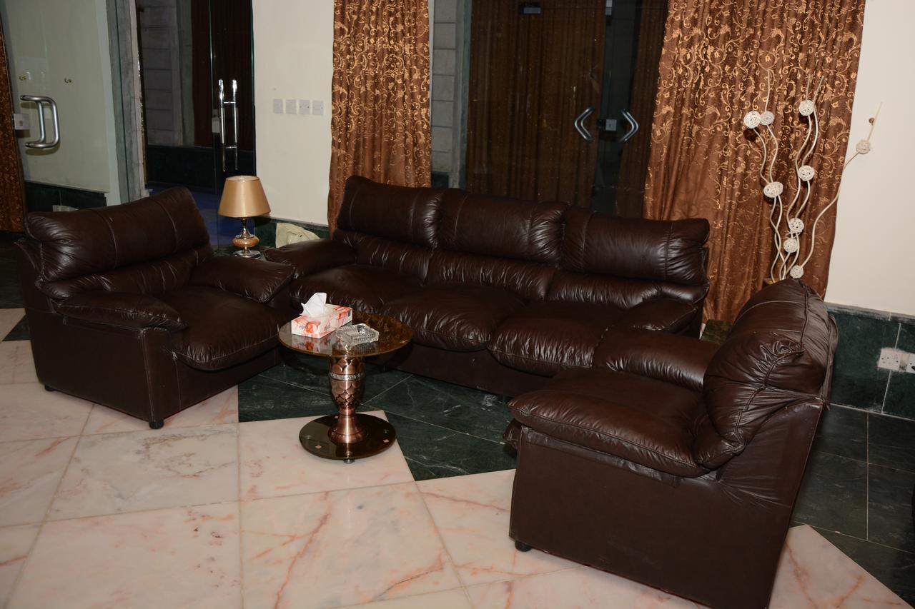 Teeba Palace Hotel Suites 암만 외부 사진