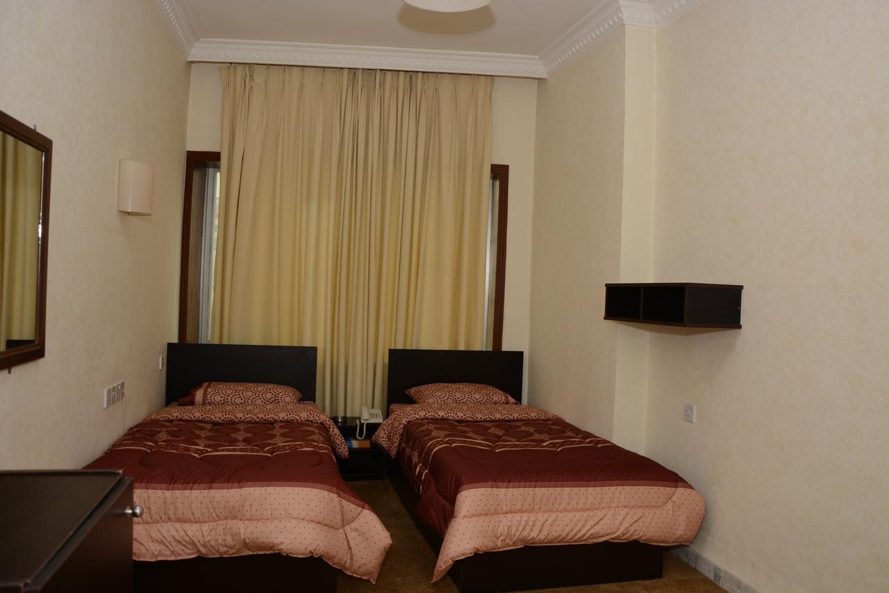 Teeba Palace Hotel Suites 암만 외부 사진