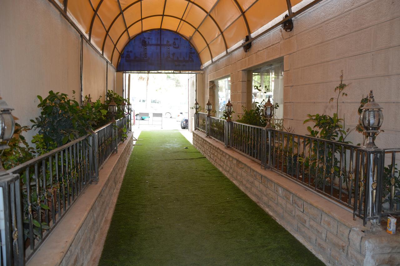 Teeba Palace Hotel Suites 암만 외부 사진
