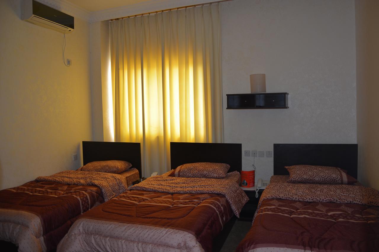 Teeba Palace Hotel Suites 암만 외부 사진