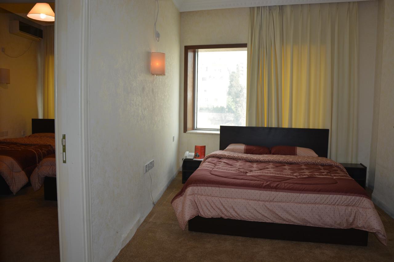 Teeba Palace Hotel Suites 암만 외부 사진