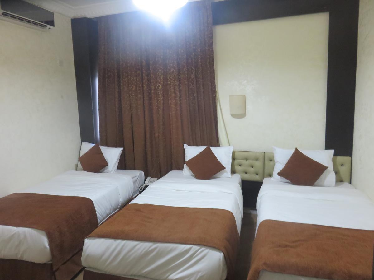 Teeba Palace Hotel Suites 암만 외부 사진