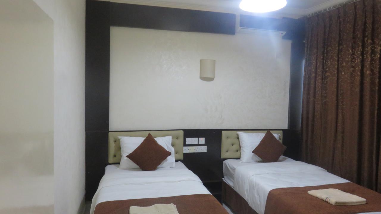 Teeba Palace Hotel Suites 암만 외부 사진